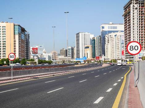 Image for Reducing speed limit on sector of Al Ittihad Road