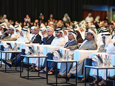 Article image of Mansoor bin Mohammed opens the 10th edition of the Dubai International Project Management Forum