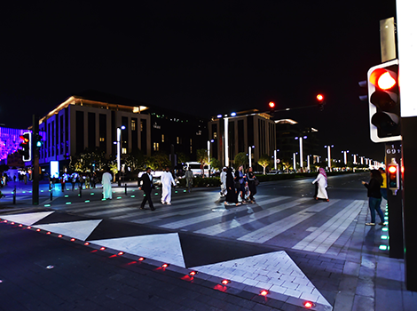 an image of pedestrian signals in city walk