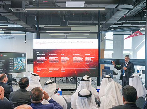 Image for RTA, e& UAE explore advancing future technologies in mobility and communications