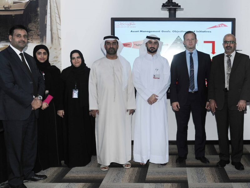 RTA gallery item of RTA briefs delegation from University of Sharjah on asset management practices 