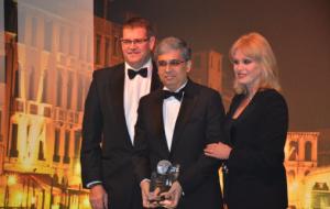 Amair Saleem receives the award