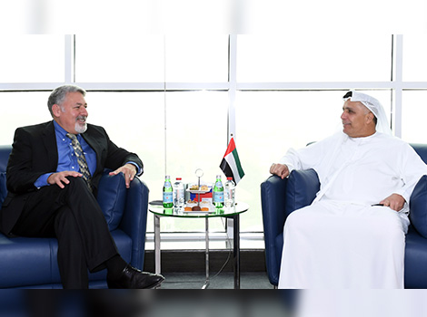 An image of Al Tayer receives US Consul in Dubai