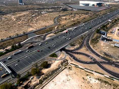 an image showing Dubai roads