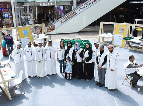 a group image of the volunteer in Dubai Festival city 